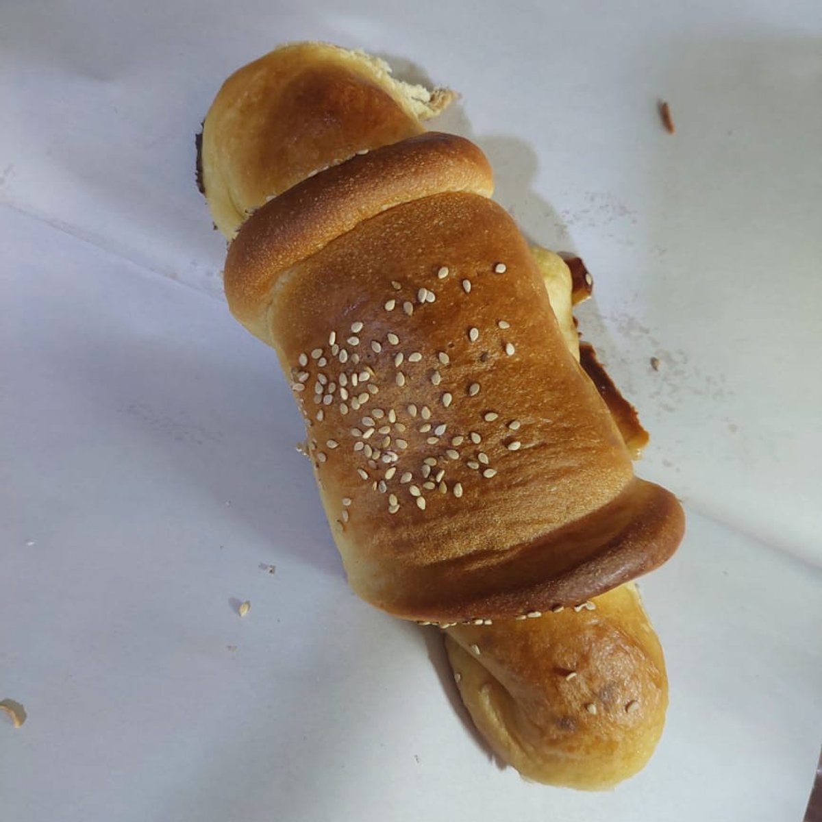 Cuernito con relleno de chocolate 